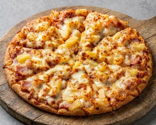Hawaiian pizza at Mondo Pizza Edmonton